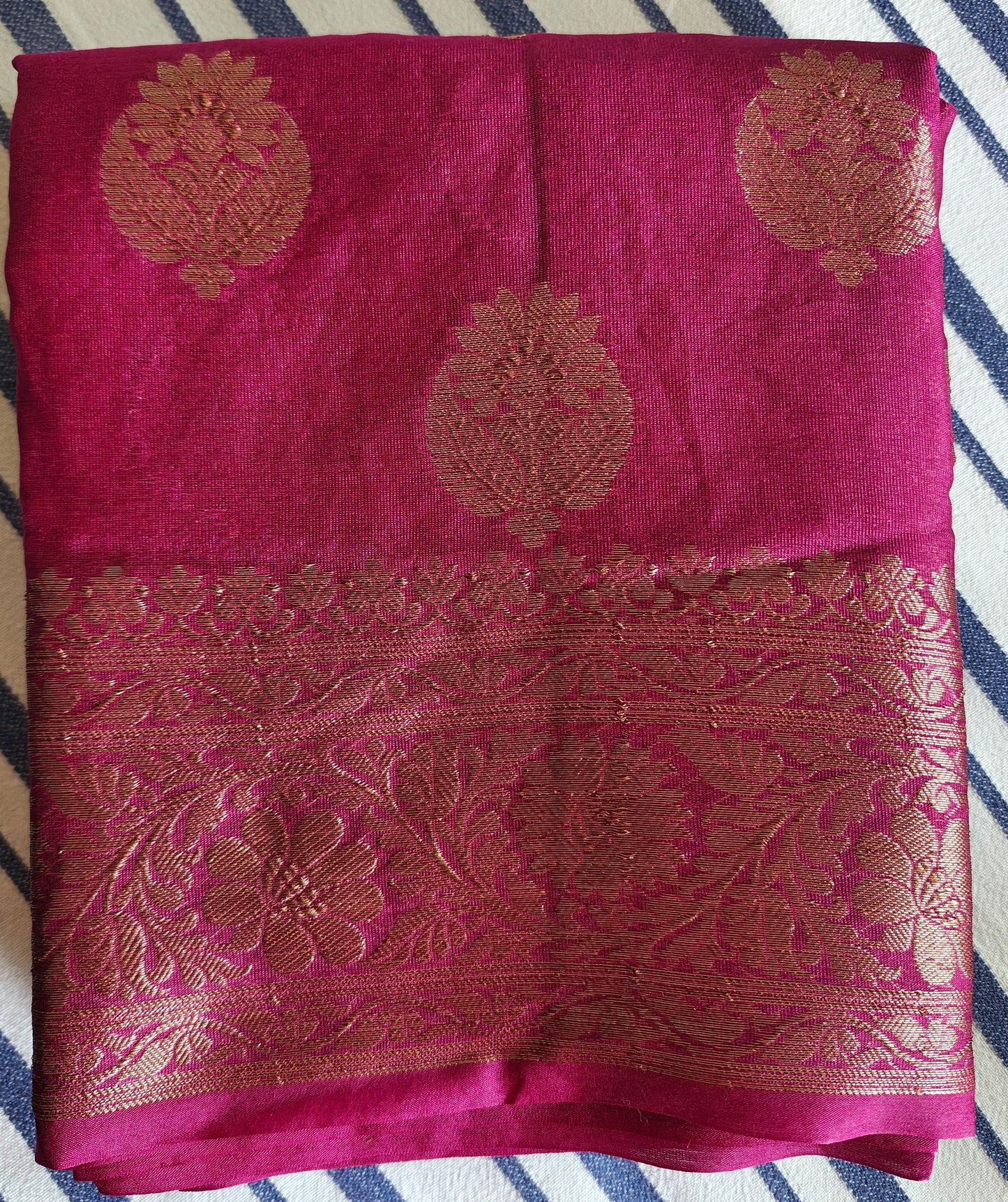Janaki.universe-Warm Banarasi Buta with Antique Zari border Sarees .