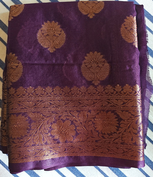Janaki.universe-Warm Banarasi Buta with Antique Zari border Sarees