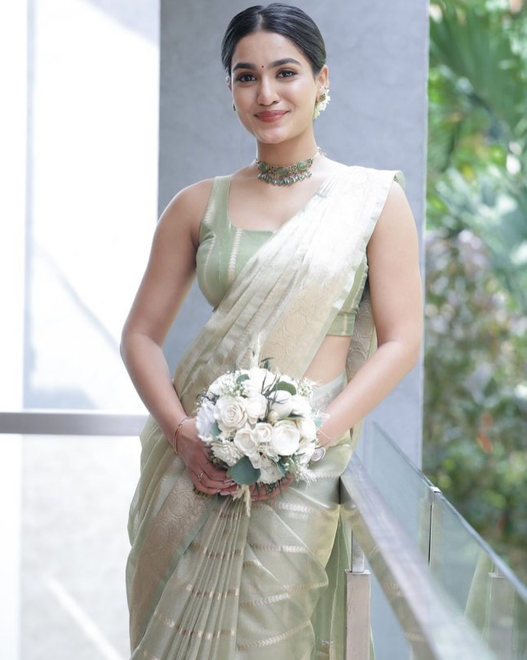 Dress Like sanyia