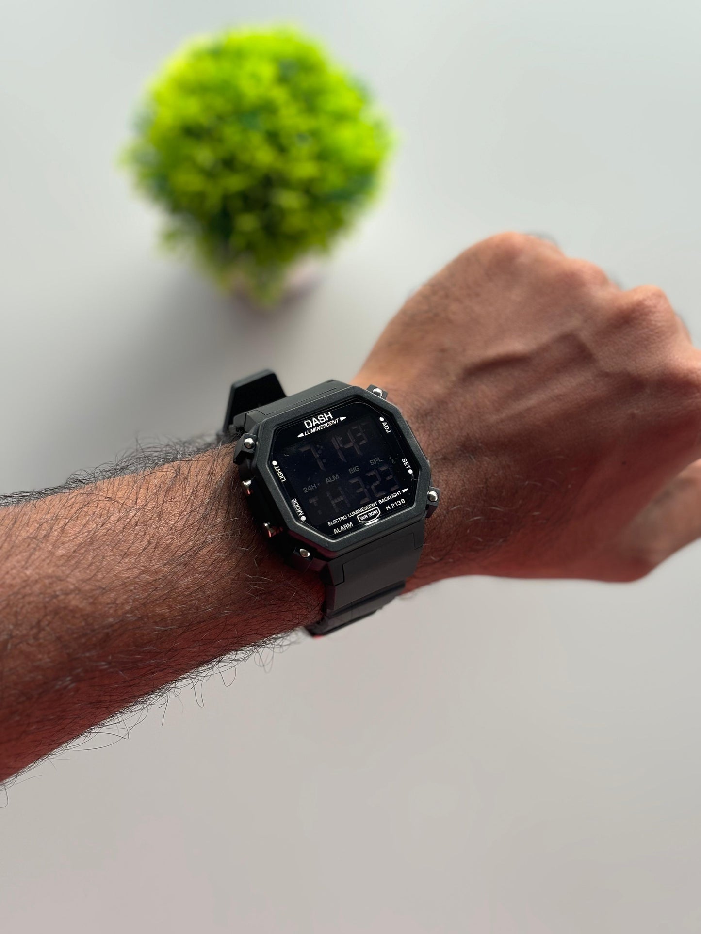 MENS WATCH