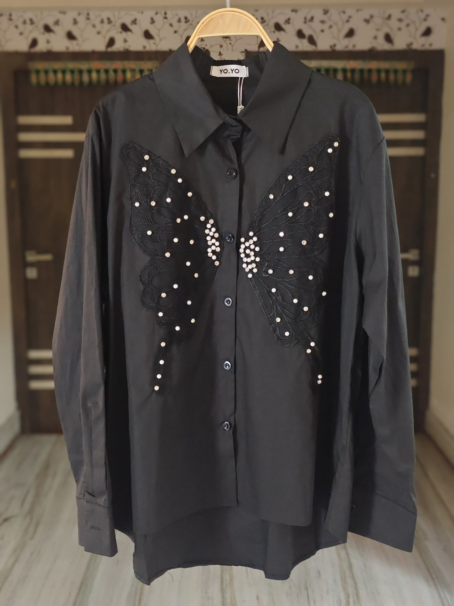 Liza Luxury Pearl Embedded Shirt ❤️