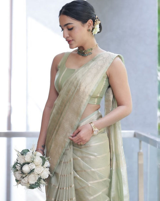 Dress Like sanyia
